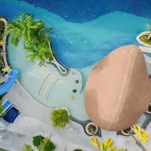 Wyndham Garden Phuket Отель